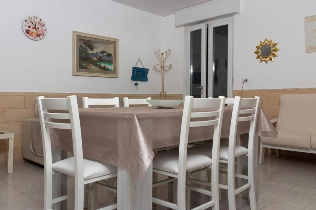 Fronte Mare Apartment Torre San Giovanni Ugento Luaran gambar